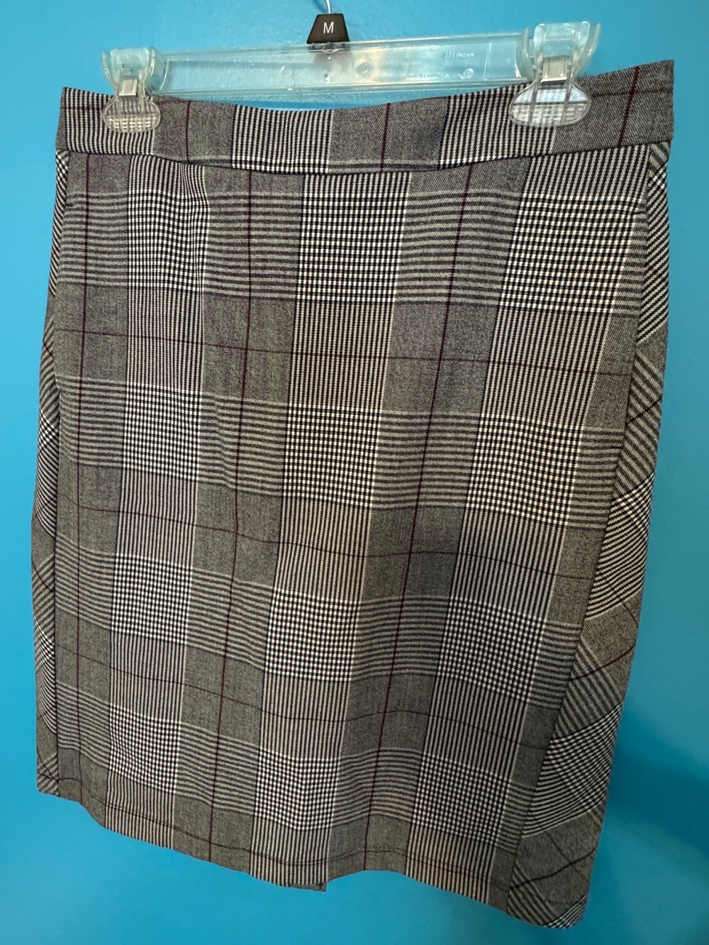 Classic Gray Plaid Pencil Skirt